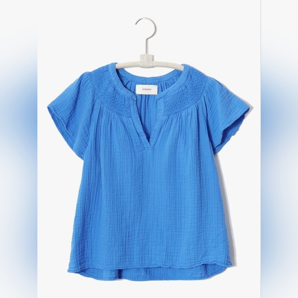 XiRENA Tati Top In Cobalt - Picture 1 of 3